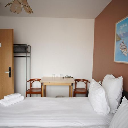 Primadom Aparthotel Женева Экстерьер фото