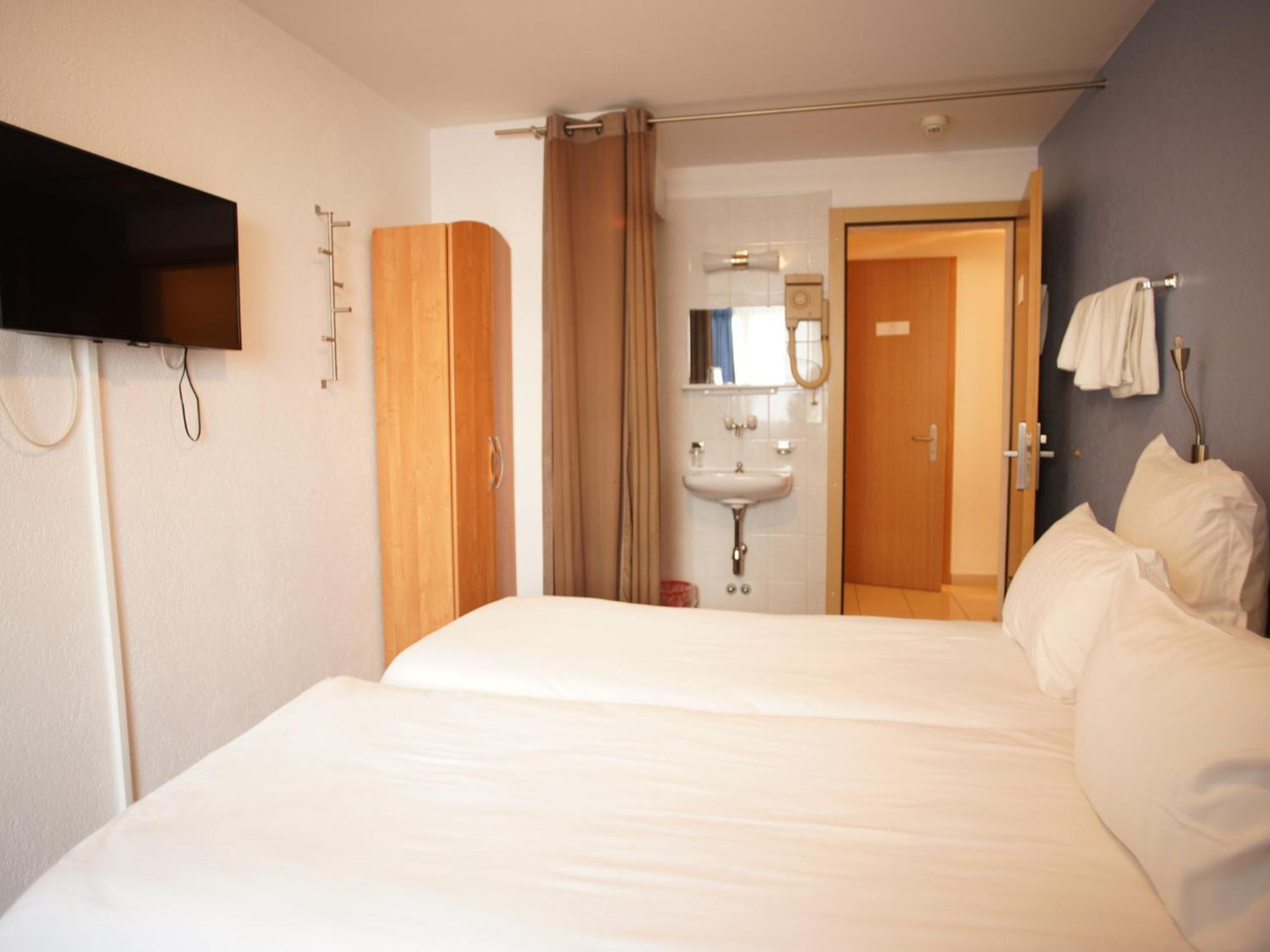 Primadom Aparthotel Женева Экстерьер фото